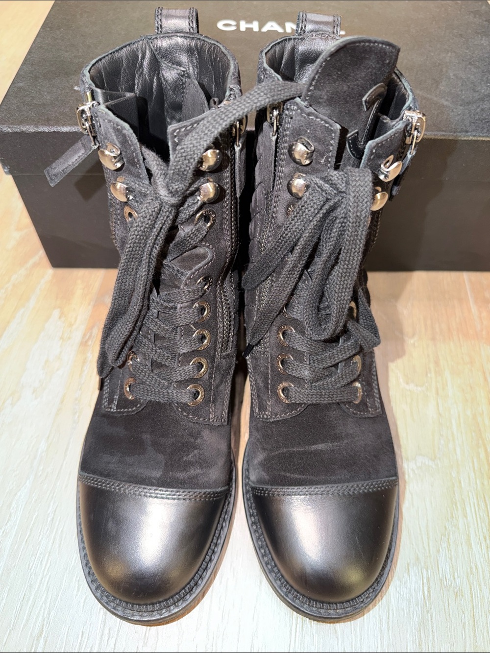 Chanel suede leather boots - Picture 6 of 13